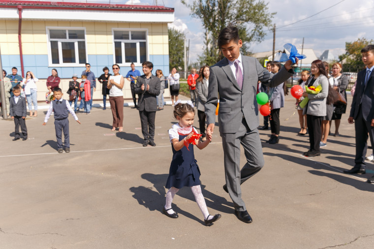 "Ехэ юумэн багаhaa / Большое начинается с малого".